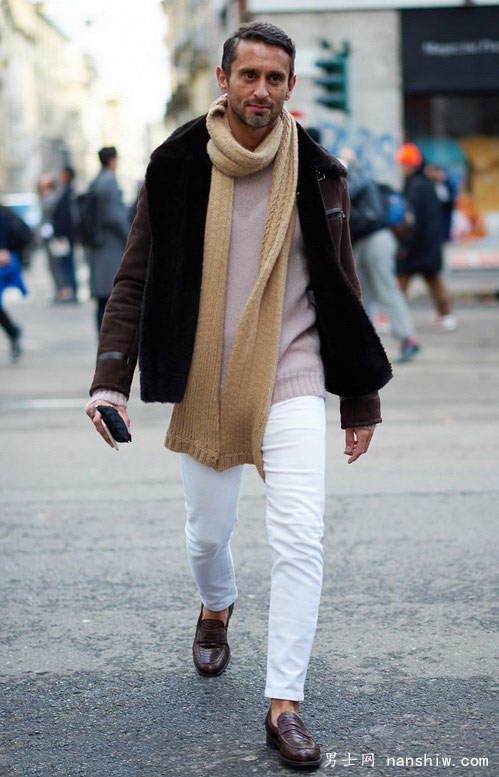 �W�������_�� ���Ԏ���չʾ�e������