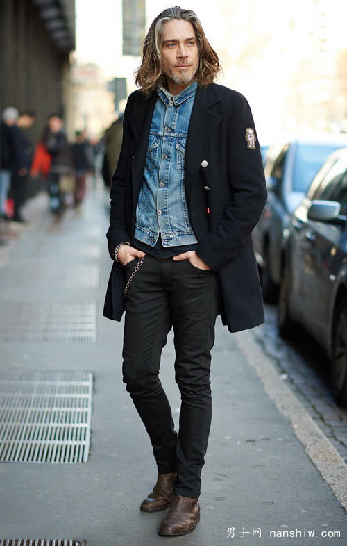 �W�������_�� ���Ԏ���չʾ�e������