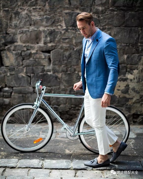 ���ɫ�����ܰ����b�����ഺ�r�и�