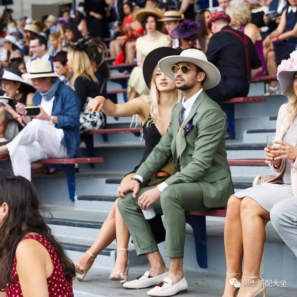 ���ɫ�����ܰ����b�����ഺ�r�и�