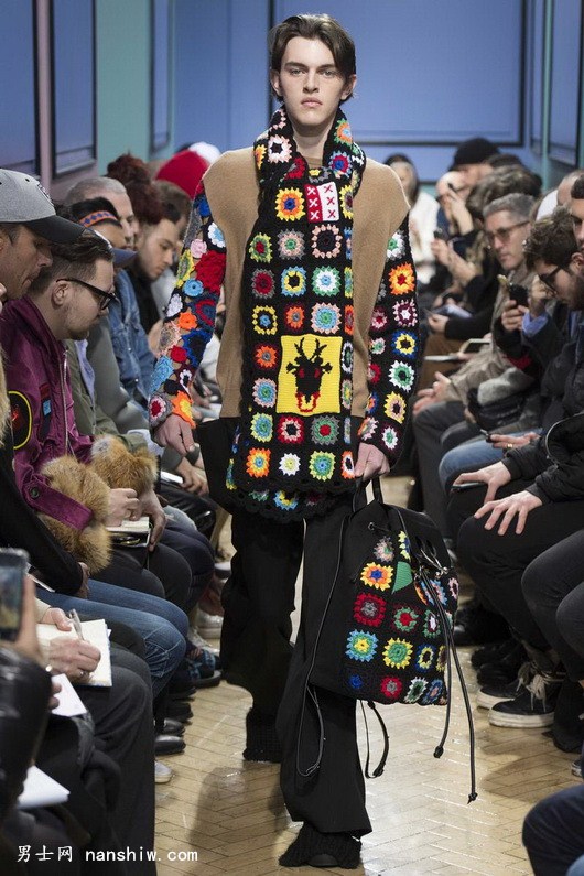 J.W.Anderson 2017/2018�ﶬ�������b�����������wСͯ��