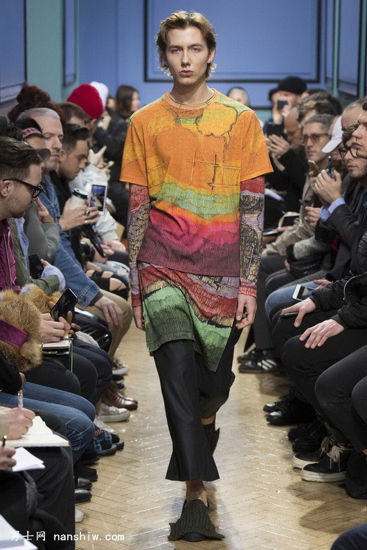 J.W.Anderson 2017/2018�ﶬ�������b�����������wСͯ��