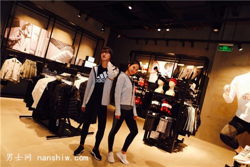 �����׼Ұ����_(d��)˹���\(y��n)��(d��ng)�r(sh��)��Ʒ���w�(y��n)�ꡱ�h(yu��n)��(l��)�̸��_Ļ