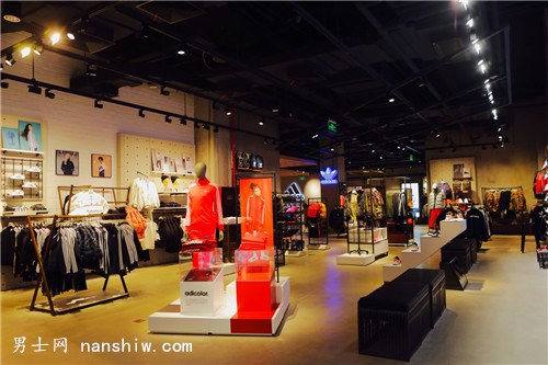 �����׼Ұ����_˹���\�ӕr��Ʒ���w�ꡱ�h�󘷵̸��_Ļ