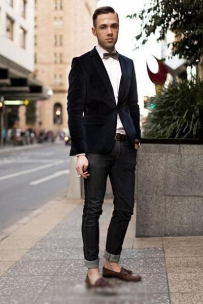 �ܽ^����(g��)������ һ�����b�������з�