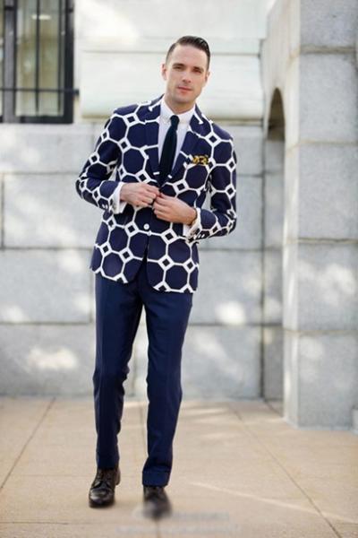 �ܽ^���������� һ�����b�������з�