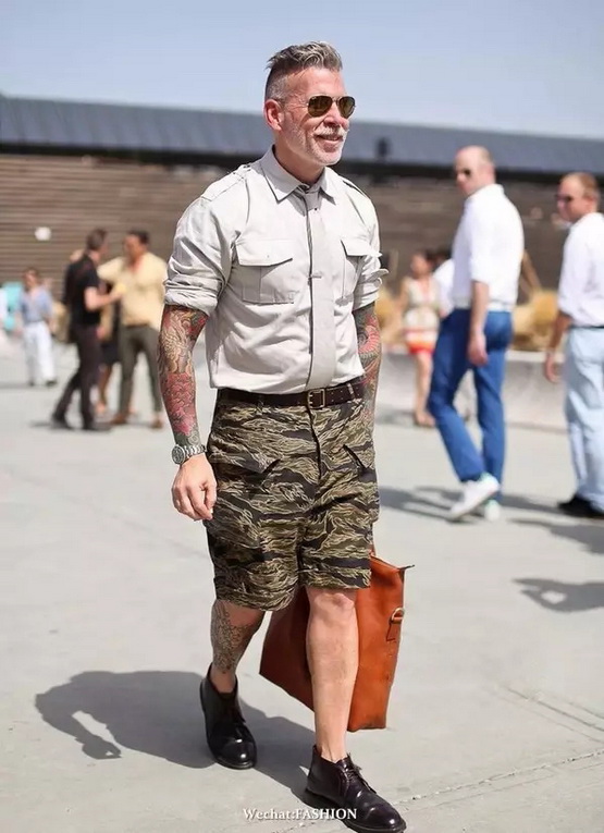 �����ĕr�󡿕r�н���r������56�q���r����ˡ���˹��