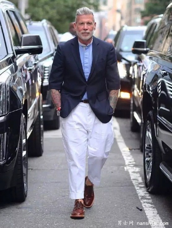 �����ĕr�󡿕r�н���r������56�q���r����ˡ���˹��