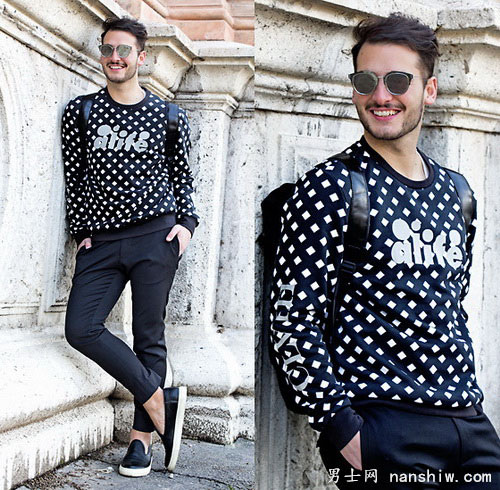 ��������؂� ��ɫ�L�������Ž��^�L