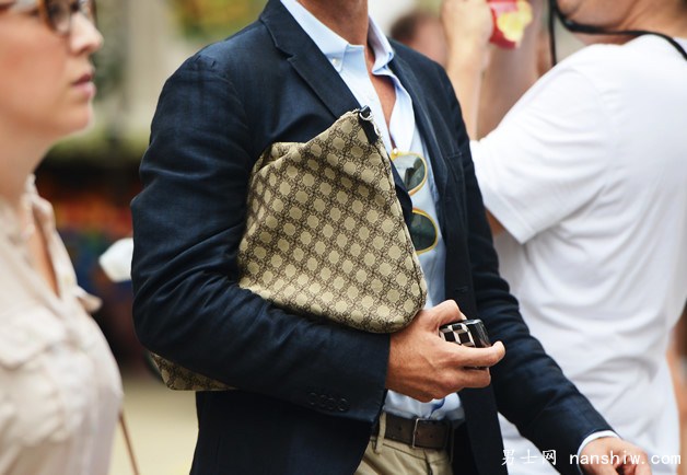 ���ｻ�Q�� �~�s�������b����