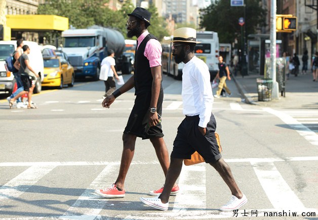 ���ｻ�Q�� �~�s�������b����