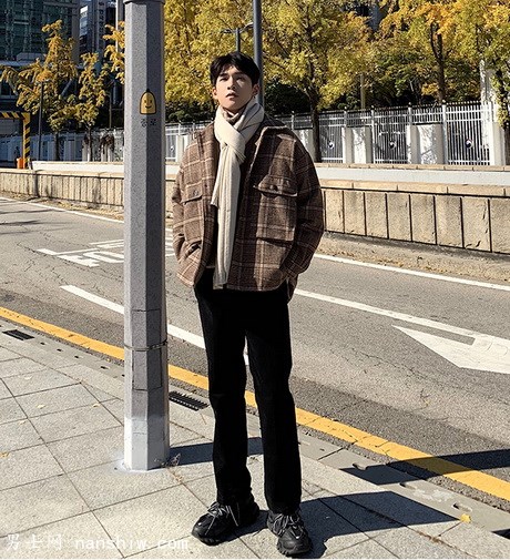 ��ɫ�����ش��´���