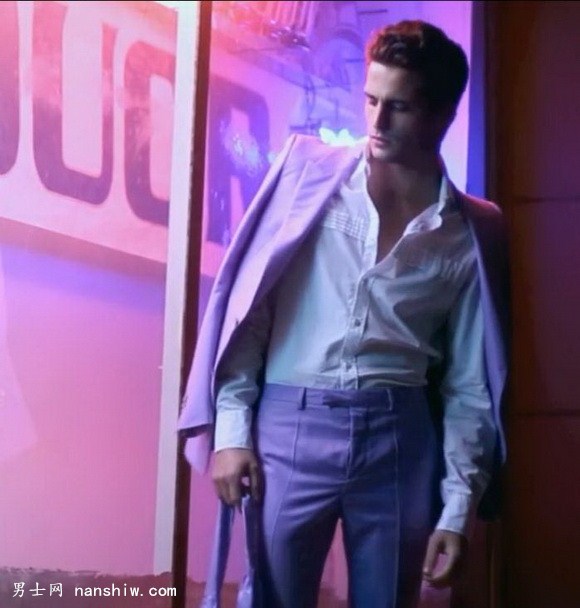 ���W��������������m��ģ - ���ˡ�֮�������о��@����