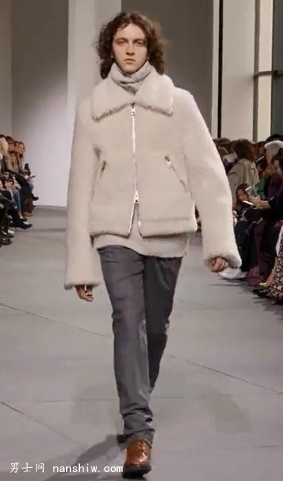 ��� | Michael Kors �~�˸���2017-18�ﶬ�r�b��