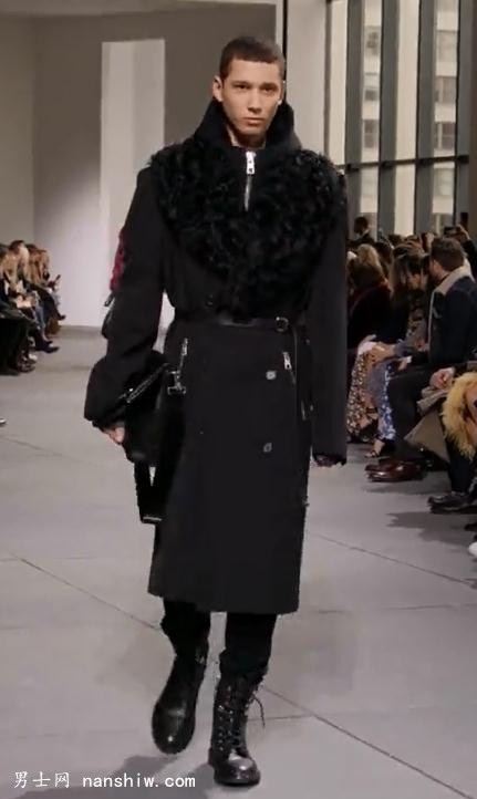 ��� | Michael Kors �~�˸���2017-18�ﶬ�r�b��