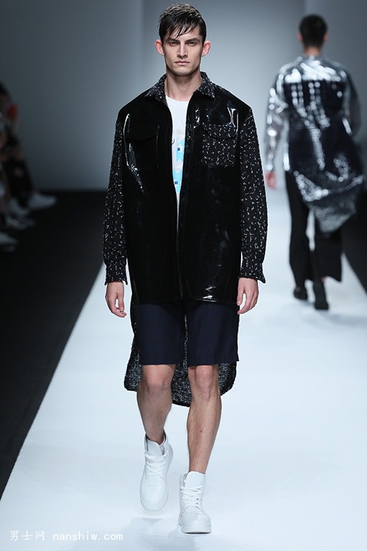 2017�ﶬ�Ϻ��r�b�ܣ�XINYUHU(li��n)��PAC-MAN�l(f��)��ȫ�³���