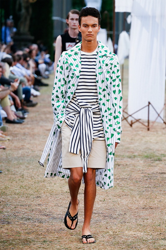 ���| J.W. Anderson 2018�������b��