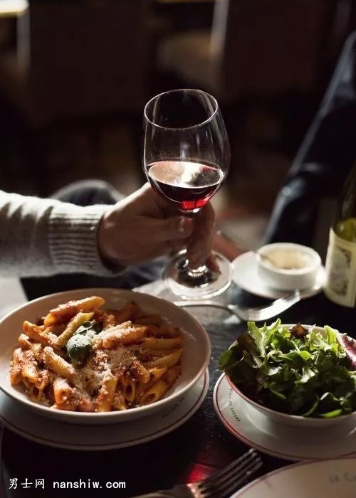 �t�Ʊ��N��@ô������ô����ǌ�(du��)����