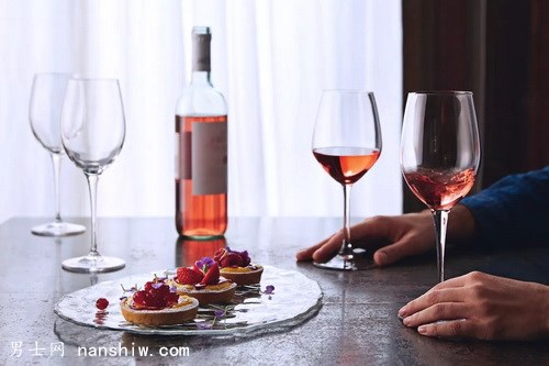 �t�Ʊ��N��@ô������ô����ǌ��ģ�